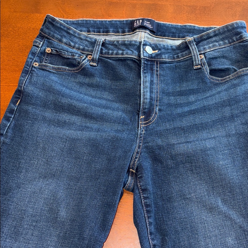 GAP Ladie’s Classic Straight Jeans Sz 14/32R - Picture 5 of 6